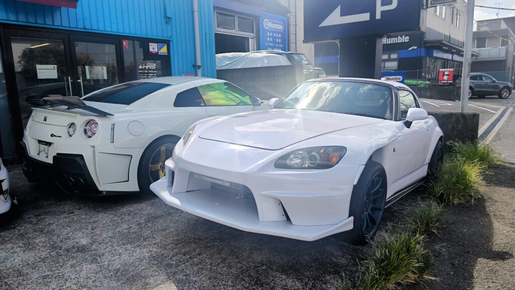 S2000の入庫が続いてます